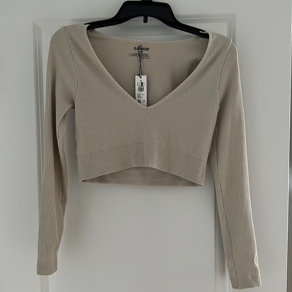 crop long sleeve